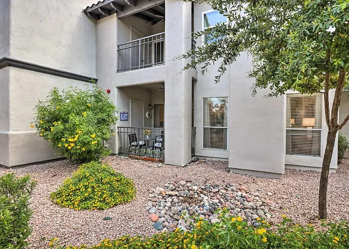 Holiday home Bright W/ Patio: 8 Mi To Old Town *